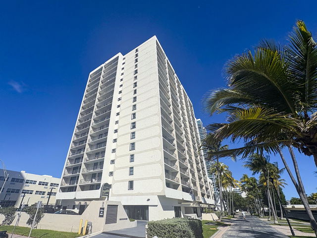 Oceanfront Plaza Condo photo 2